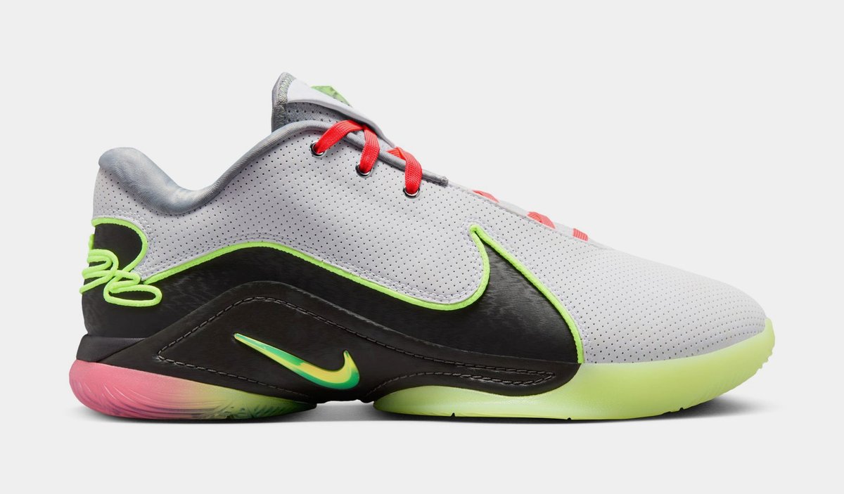 NIKE LEBRON 22 MOONLIGHT