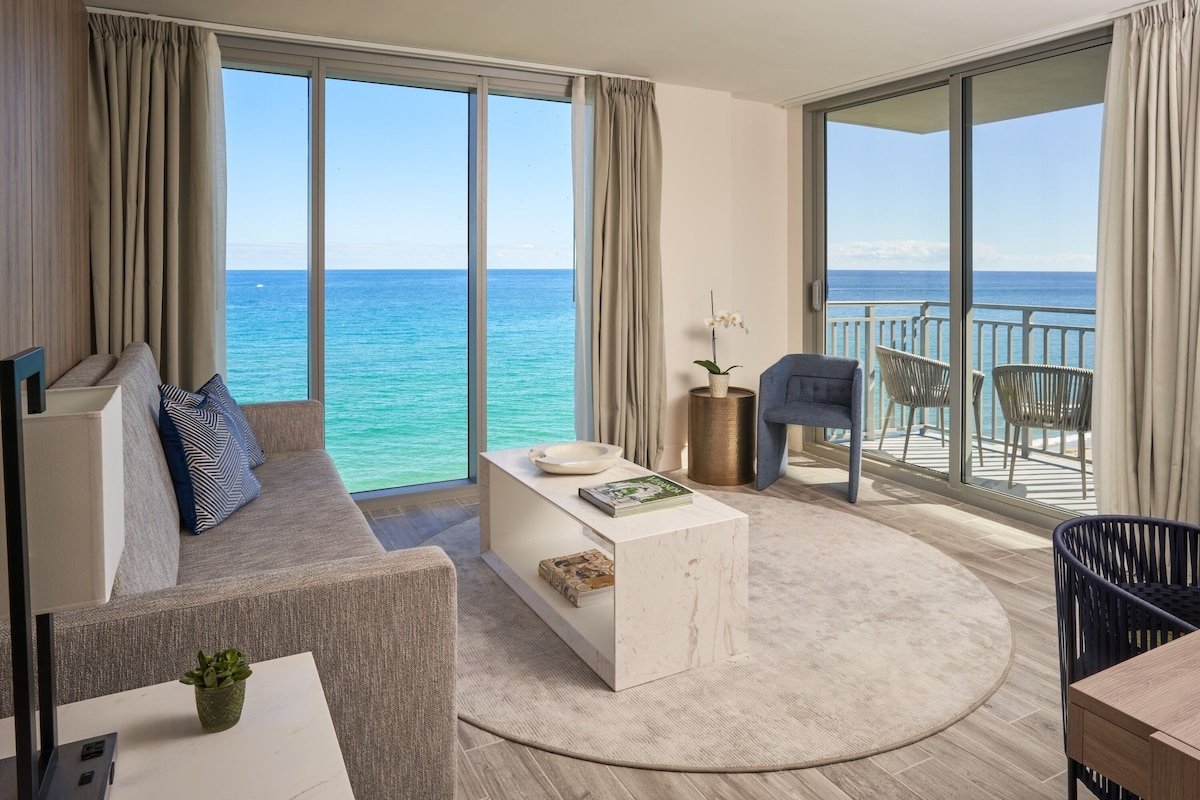 Hillsboro Beach Resort by Kasa