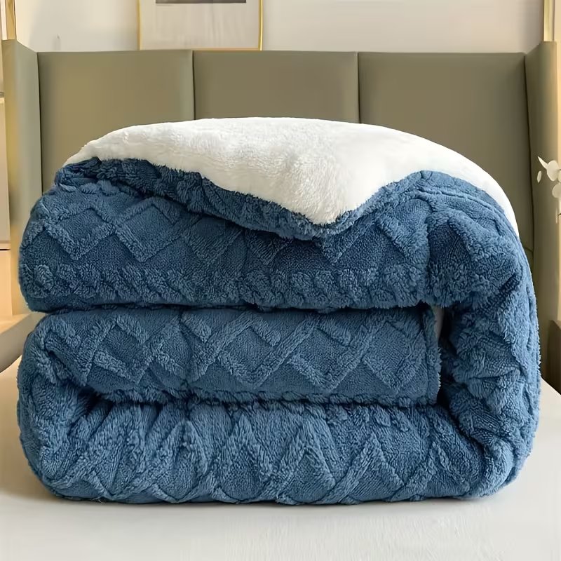 Thickened Velvet Blanket